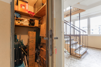Prodej bytu 2+kk v osobním vlastnictví 42 m², Praha 4 - Chodov