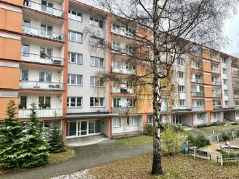 Pronájem bytu 1+1 v družstevním vlastnictví 30 m², Praha 6 - Veleslavín