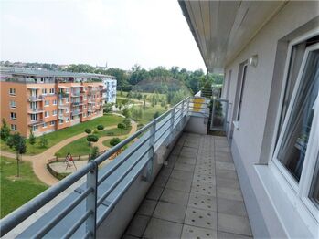 Pronájem bytu 3+kk v osobním vlastnictví 90 m², Praha 9 - Čakovice