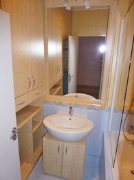 Pronájem bytu 3+kk v osobním vlastnictví 90 m², Praha 9 - Čakovice