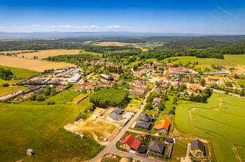 Prodej pozemku 826 m², Chotýčany