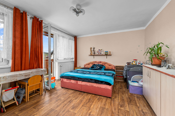 Prodej domu 306 m², Husinec