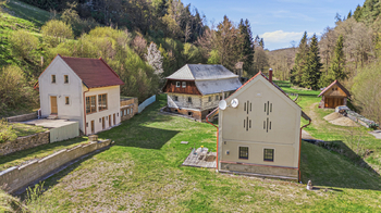 Prodej zemědělského objektu 563 m², Mukařov