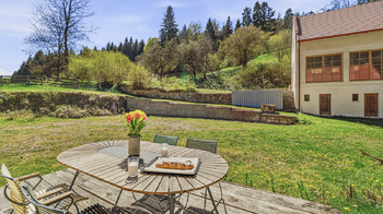 Prodej zemědělského objektu 563 m², Mukařov