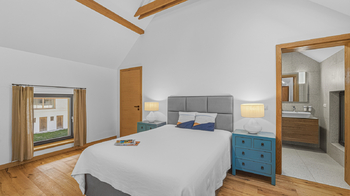Prodej zemědělského objektu 563 m², Mukařov