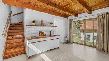Prodej zemědělského objektu 563 m², Mukařov