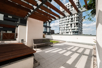 Pronájem bytu 1+kk v osobním vlastnictví 37 m², Praha 3 - Žižkov
