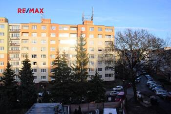 Pohled z okna - Pronájem bytu 3+kk v osobním vlastnictví 98 m², Klatovy