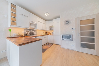 Prodej bytu 3+kk v osobním vlastnictví 81 m², Bašť