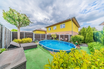 Prodej bytu 3+kk v osobním vlastnictví 81 m², Bašť
