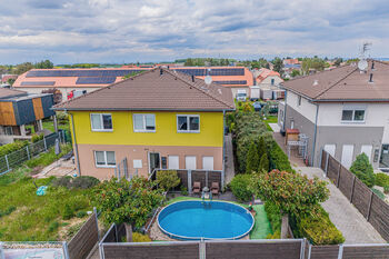 Prodej bytu 3+kk v osobním vlastnictví 81 m², Bašť