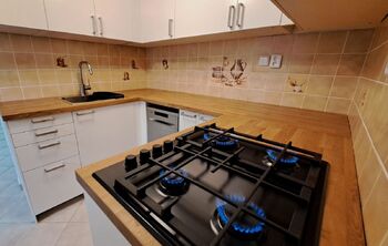 Pronájem domu 175 m², Hlásná Třebaň