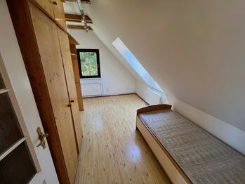 Pronájem domu 175 m², Hlásná Třebaň