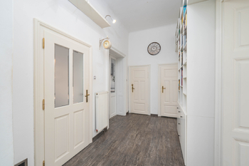 Chodba - Prodej bytu 3+1 v osobním vlastnictví 127 m², České Budějovice