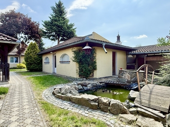 Prodej domu 228 m², Cvrčovice