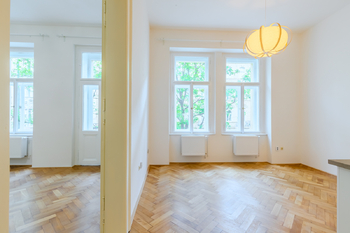 Pronájem bytu 3+1 v osobním vlastnictví 106 m², Praha 2 - Vinohrady