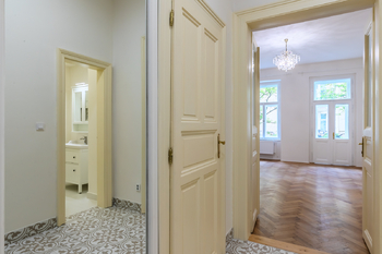 Pronájem bytu 3+1 v osobním vlastnictví 106 m², Praha 2 - Vinohrady