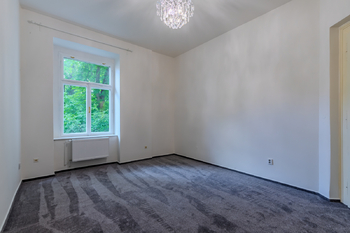 Pronájem bytu 3+1 v osobním vlastnictví 106 m², Praha 2 - Vinohrady