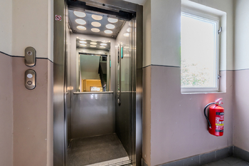 Pronájem bytu 3+1 v osobním vlastnictví 106 m², Praha 2 - Vinohrady