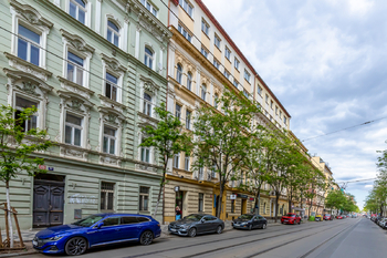 Pronájem bytu 3+1 v osobním vlastnictví 106 m², Praha 2 - Vinohrady