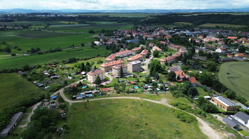 Letecký pohled - Prodej bytu 3+1 v osobním vlastnictví 59 m², Staňkovice