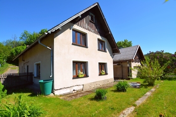 Prodej domu 182 m², Kunratice u Cvikova