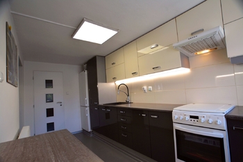 Prodej domu 182 m², Kunratice u Cvikova