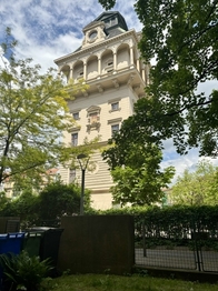 výhled z balkónu - Pronájem bytu 2+1 v osobním vlastnictví 89 m², Praha 7 - Bubeneč