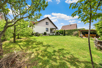 Prodej domu 205 m², Jesenice