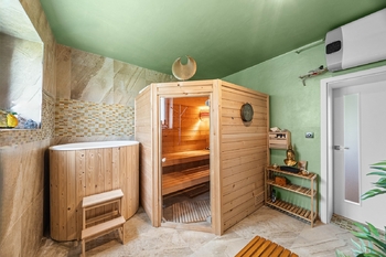 Prodej domu 205 m², Jesenice
