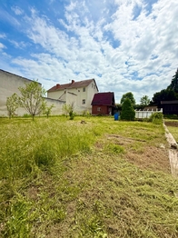 Prodej pozemku 457 m², Hostomice