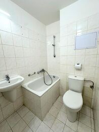 Pronájem bytu 1+1 v osobním vlastnictví 30 m², Vsetín