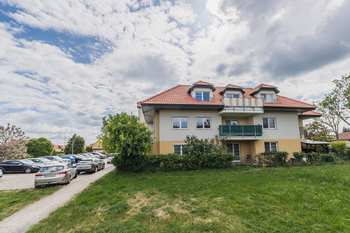 Pronájem bytu 3+kk v osobním vlastnictví 65 m², Holubice