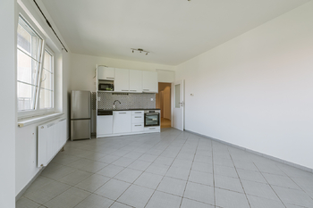 Pronájem bytu 3+kk v osobním vlastnictví 65 m², Holubice