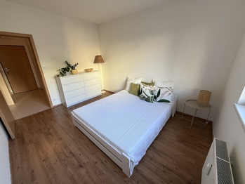 Pronájem bytu 2+kk v osobním vlastnictví 57 m², Praha 5 - Hlubočepy