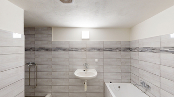 Prodej bytu 3+1 v osobním vlastnictví 220 m², Odrovice