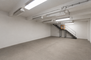 Pronájem skladovacích prostor, Praha 10 - Strašnice