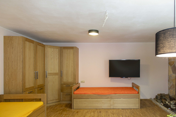 Prodej pozemku 8314 m², Chvalčov
