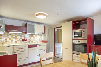 Prodej pozemku 8314 m², Chvalčov