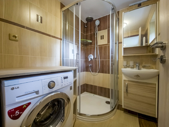 Prodej pozemku 8314 m², Chvalčov