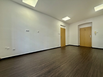 Pronájem kancelářských prostor 73 m², Plzeň
