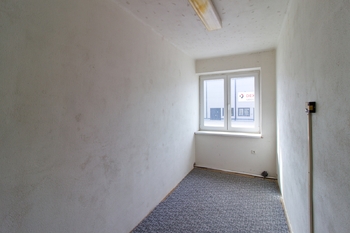 Kancelář č. 108 - Pronájem skladovacích prostor, Tábor