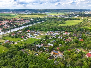 Prodej pozemku 775 m², Praha 5 - Zbraslav