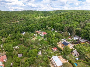 Prodej pozemku 775 m², Praha 5 - Zbraslav
