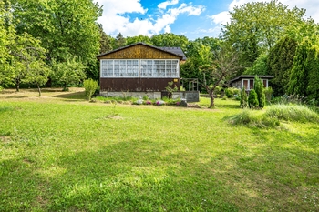 Prodej pozemku 775 m², Praha 5 - Zbraslav