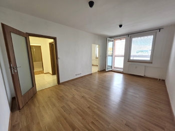 Pronájem bytu 2+1 v družstevním vlastnictví 52 m², Praha 4 - Modřany