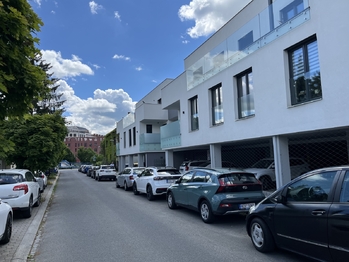 Pronájem bytu 1+kk v osobním vlastnictví 28 m², Zlín