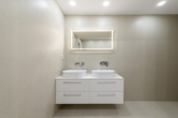 Prodej bytu 3+kk v osobním vlastnictví 116 m², Praha 8 - Karlín