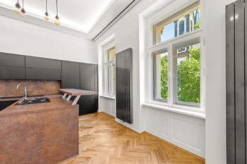 Prodej bytu 3+kk v osobním vlastnictví 116 m², Praha 8 - Karlín