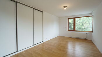 Pronájem domu 249 m², Praha 5 - Košíře